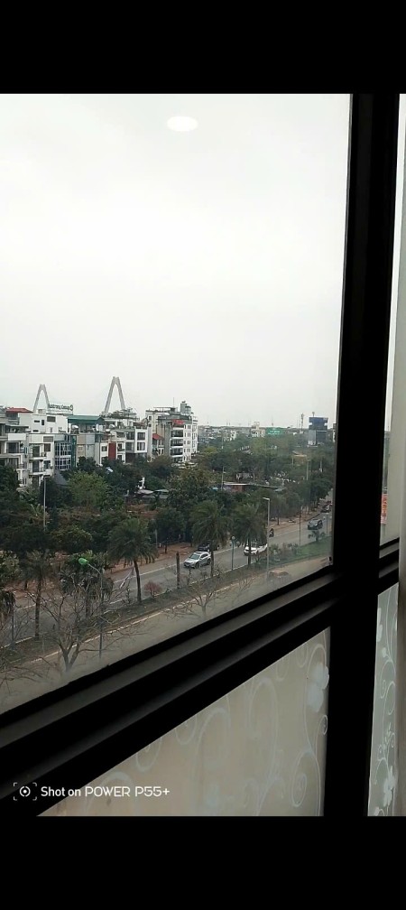 Cho thuê nhà chính chủ p403 diện tích 75 m2 tòa nhà R2 sunshine rivershine