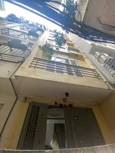 Siêu Hiếm Nhà Trường Chinh Thanh Xuân Ngay Ngã Tư Sở 35m 5 Tầng Mặt Tiền 4m Giá 8.2 Tỷ