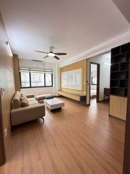 Bán CC Quán Thánh, Ba Đình, 3 ngủ, 3 mặt thoáng, full nội thất, chỉ việc vào ở, 75m, 9 tỷ