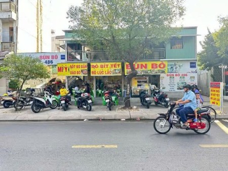 Sang quán bún bò có sẵn vật dụng vào KD ngay tại Hóc Môn