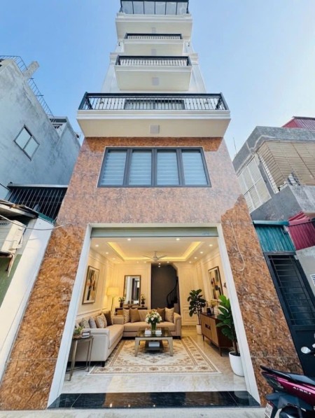  Nhà Đẹp Khó Kiếm 6 Tầng Căn Góc Phân Khúc 8,x tỷ