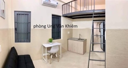 Phòng tại 42 Ung Văn Khiêm, có cửa sổ trời, giá 4.2 triệu