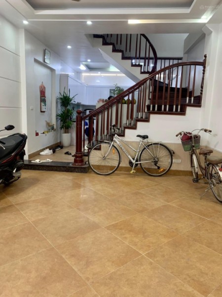 Bán nhà Kim Giang 46m2x5T, giá chỉ 8.15 tỷ, ngõ cực rộng, thoáng, ở luôn