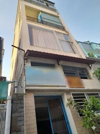 Bán Nhà 3 tầng, sân thượng, 3 phòng ngủ, 3 wc - Hiệp Bình Chánh