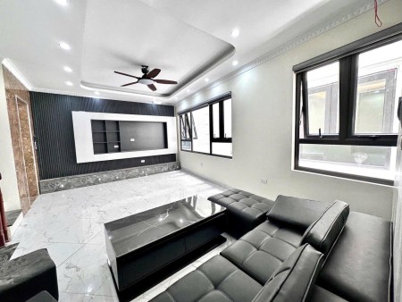 BÁN NHÀ PHỐ BỒ ĐỀ LONG BIÊN 9 TỶ 35m 6 TẦNG MT 6m Ô TÔ TRÁNH VỊ TRÍ ĐẸP TRUNG TÂM QUẬN LONG BIÊN