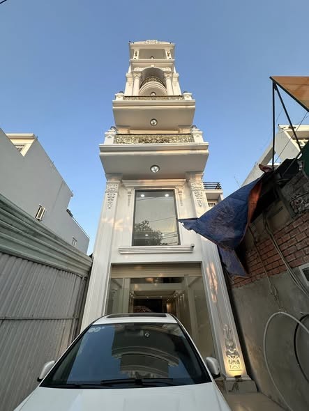 Phòng cho thuê trong biệt thự mới xây tại ĐHT 02, Đông Hưng Thuận, Q12 - Giá 4 triệu