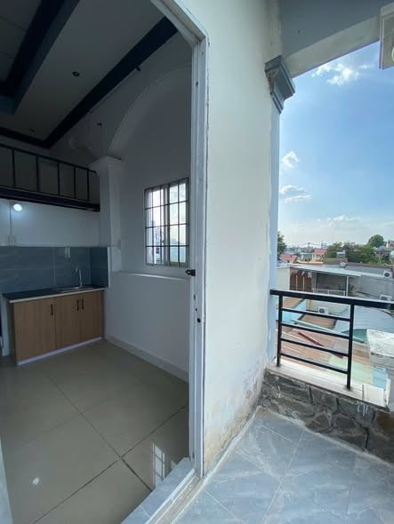 Phòng Ban Công mới, giờ tự do gần CVPM Quang Trung, Quận 12