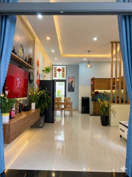  NHÀ ĐẸP NHƯ MỚI – MẶT TIỀN ĐƯỜNG 5M5 – NGAY CÔNG VIÊN HOÀ XUÂN – GIÁ CHỈ NHỈNH 6 TỶ