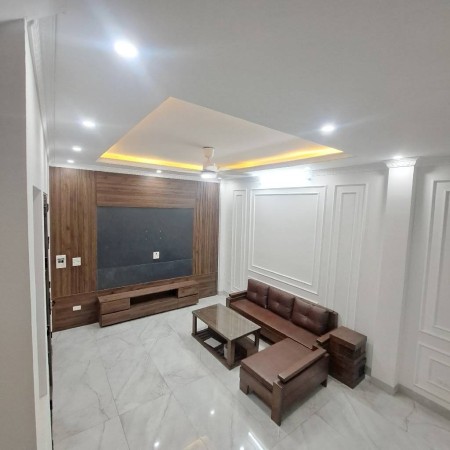 Nhà Phố Kim Quan Việt Hưng Long Biên 45m2 6 Tầng gần chợ công viên Kim Quan giá 6.X tỷ