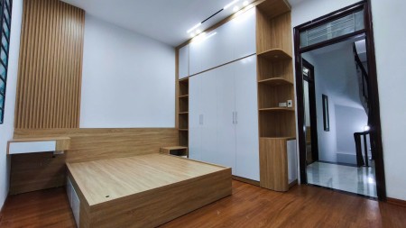 GIÁ ĐẸP – NHÀ ĐẸP (BÁN NHÀ TẶNG NỘI THẤT MỚI TINH)