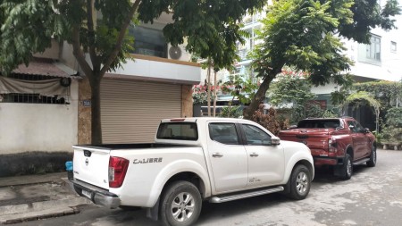 Biệt thự liền kề KĐT La Khê, diện tích 60m2, 5 tầng, 18 tỷ( có thể thỏa thuận) miễn trung gian)