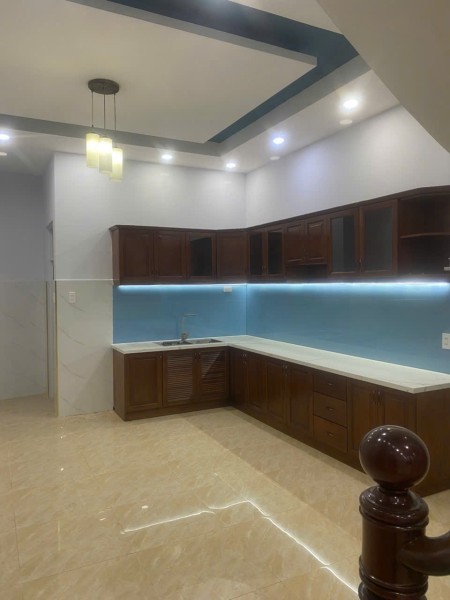 MẶT TIỀN KINH DOANH BÌNH THÀNH XE TẢI TRÁNH 3 TẦNG - NHÀ MỚI ĐẸP - 4 x16 - 5 TỶ 9.