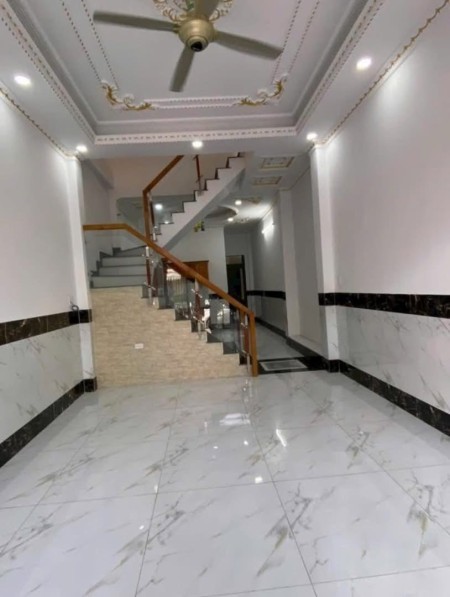 NHÀ THANH LÝ GẤP – GIÁ CHỈ 880 TRIỆU TẠI BÌNH CHÁNH