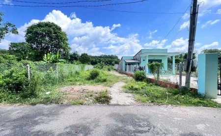 Cần bán gấp lô đất gần Khu Công Nghiệp Nam Đồng phú , giá bán 290 triệu