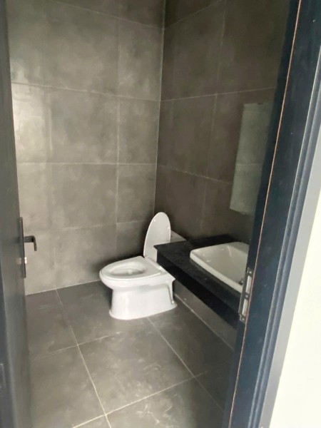 Cho thuê nhà nguyên căn 4 tầng KĐT Thành Phố Cà Phê giá tốt.