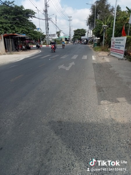 BÁN GẤP NHÀ MẶT TIỀN KINH DOANH - GIAM GIÁ MẠNH TRƯỚC 30/04