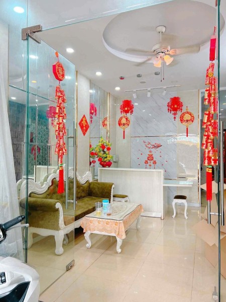 Bán Nhà Mặt Tiền - Đoàn Giỏi Sát AEON Tân Phú - 5 Tầng - 76M2 Có Thang Máy - Giá 12.8 Tỷ