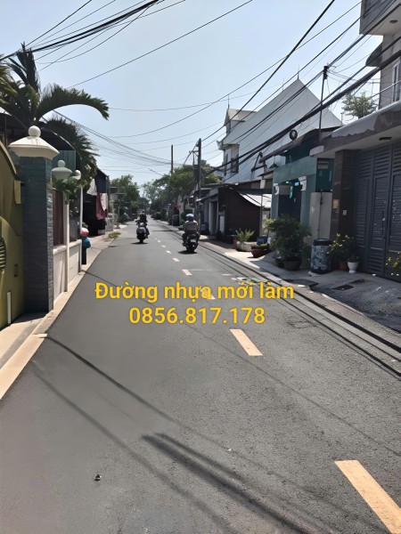 Bán nhà 4 tầng mặt tiền Phan Đăng Lưu Dĩ An 148m2 giá bán 5 tỷ 950 triệu. Liên hệ 0856817178