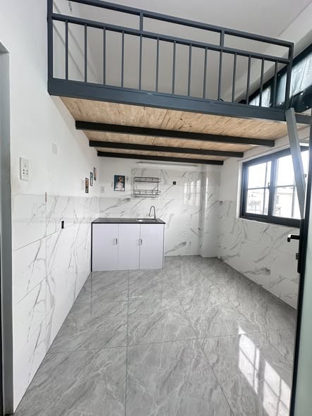 Phòng mới xây có máy lạnh, cửa sổ trời lớn tại Quận 12 - Giá 3.4 triệu