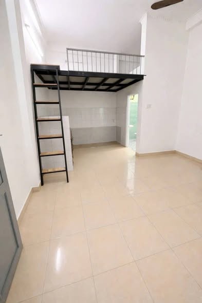 Phòng gác cao mới, đối diện CVPM Quang Trung, Tô Ký, Quận 12