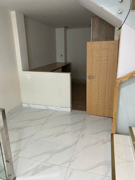  CƠ HỘI VÀNG - MẶT TIỀN LẠC LONG QUÂN - KINH DOANH ĐA NGÀNH - GIÁ CỰC SỐC! 