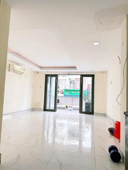 Cho thuê phòng 40m² có ban công, máy lạnh, giờ tự do, Q. Bình Thạnh