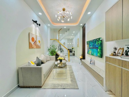 CẦN BÁN GẤP NHÀ HẺM TÂN HÒA ĐÔNG Q6 3.5m x 15m 2PN 2WC chỉ 2.45 Tỷ