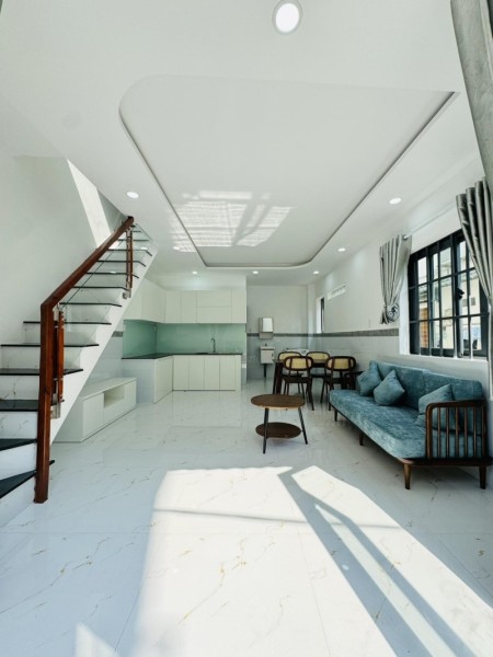 NHÀ HXH THÔNG 5TY TRƯƠNG VĂN THÀNH