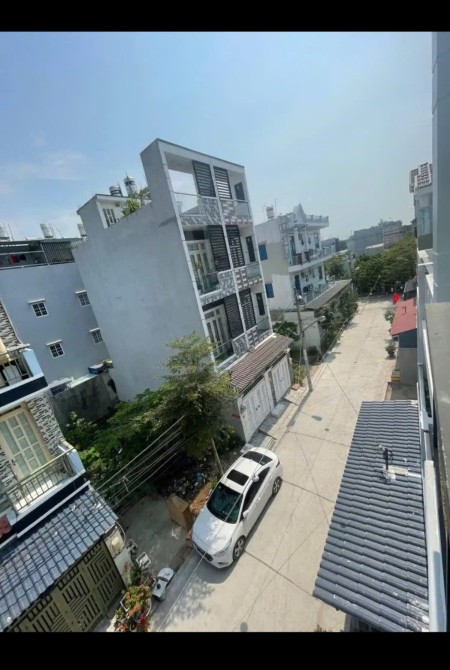 Nhà : đường Chiến Lược, 1T 1L, sổ hồng riêng, hẻm xe hơi, giá tốt