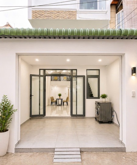 NHÀ MỚI Ở NGAY - CÁCH MẶT TIỀN CHỈ 30M - NGAY ĐH TÀI CHÍNH - NHỈNH 5 TỶ