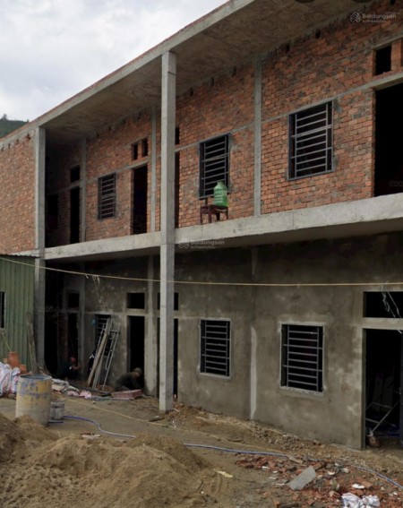 Bán nhà trọ 2 tầng Thanh Vinh 12 phòng lô góc 2 mặt tiền dòng tiền 20tr giá 4.x tỷ