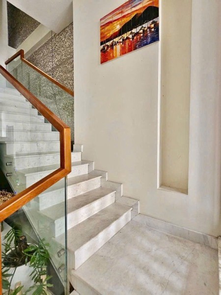 Cho thuê nhà phố rộng thoáng mục đích ở hoặc kết hợp văn… - Ảnh 4