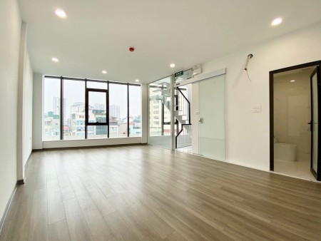 SIÊU PHẨM MẶT PHỐ PHẠM VĂN ĐỒNG - 9 TẦNG THANG MÁY - VỈA HÈ 8M - MT HƠN 6M HIẾM CÓ