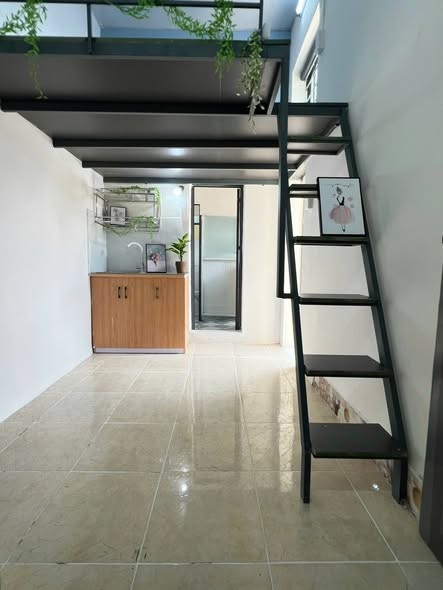 Phòng trọ P.202 Tân Thới Nhất 08, Q.12 - Giá 2.9 triệu, có ban công, máy lạnh