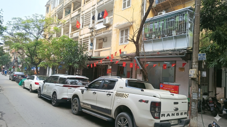  Gia đình cần bán gấp căn hộ tại 51 Lương Khánh Thiện - Ảnh 4