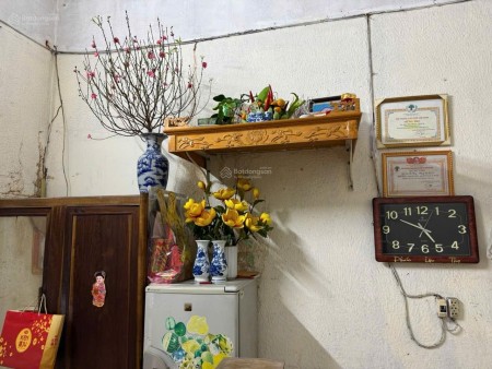 Chính chủ cần cho thuê nhà Phố Nguyễn Huy Tự, phường Bạch Đằng, Quận Hai Bà Trưng.