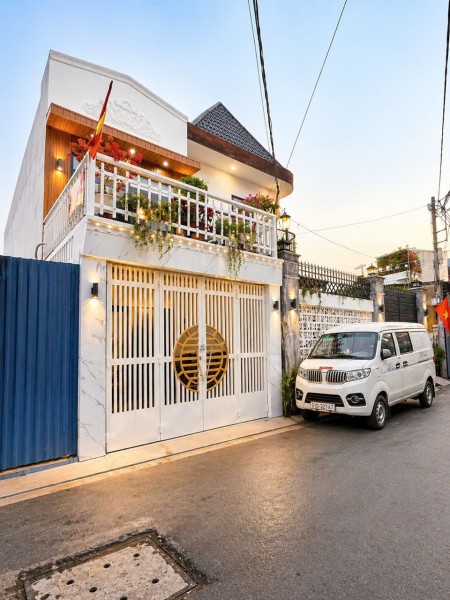 NHÀ MỚI Ở NGAY - XE HƠI ĐỖ CỬA - LÂM VĂN BỀN Q7 - HƠN 8 TỶ