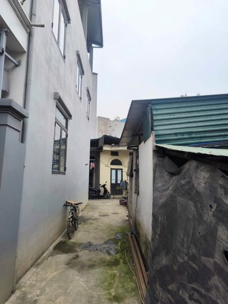 Cần bán mảnh đất 30m2 tại Miêu Nha - Chính chủ rao bán