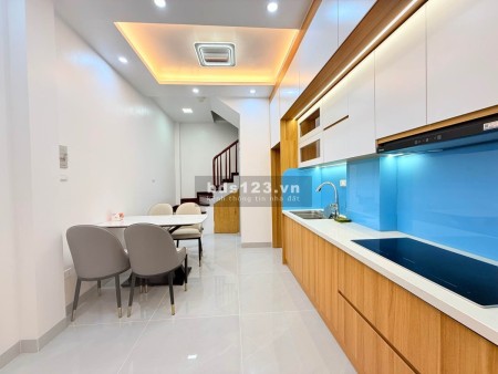 Bán nhà mặt tiền thủ đức - 115m2 - 5 tỷ