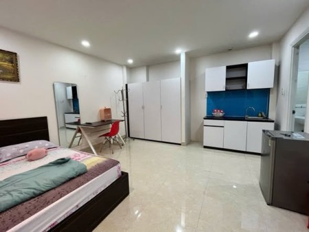 Cho thuê phòng 30m2 full nội thất tại 74 Thạch Thị Thanh, P. Tân Định, Q1