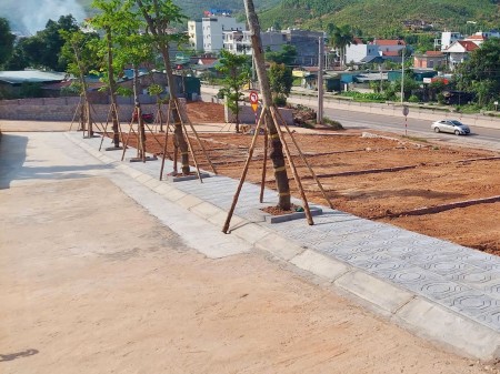 Đi đến slide 4