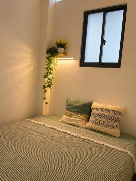 Trống sẵn phòng có nội thất, ban công, đi bộ tới Van Lang CS3, binh thanh