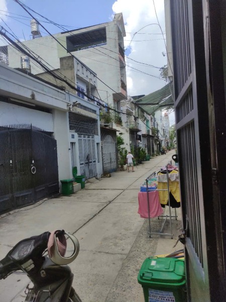 Bán nhà hẻm xe hơi 4 x 11m Bình Thành, P. BHH B, Bình Tân