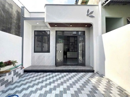 NHÀ CẤP 4 MỚI HOÀN THIỆN , SỔ RIÊNG THỔ CƯ 100%