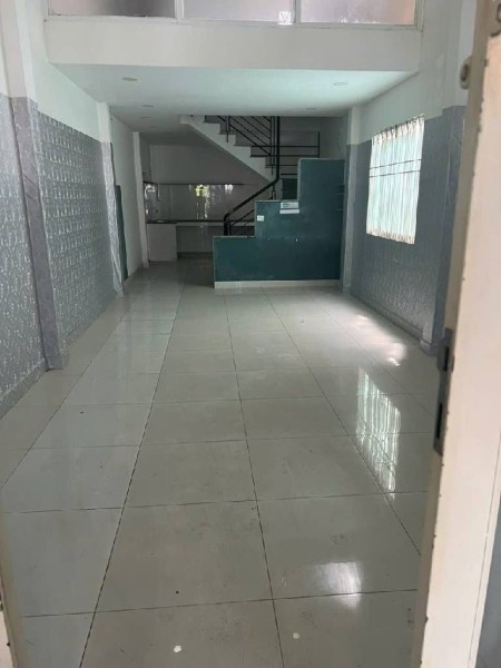 MẶT TIỀN ĐƯỜNG 16M - VỈA HÈ 5M - SỔ NỞ HẬU ĐẸP - 2 MẶT THOÁNG.