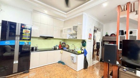 Nhỉnh hơn 9 tỷ NHÀ ĐẸP 35 Phan Kế Bính 35m2 5T Thang máy Full nội thất