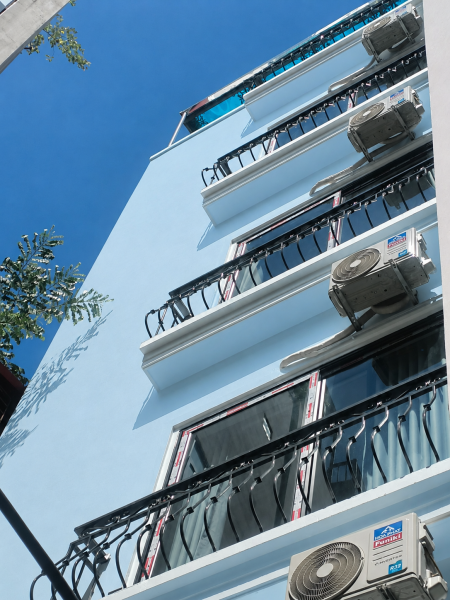Nhà Cầu Giấy 43m2 7 tầng thang máy.