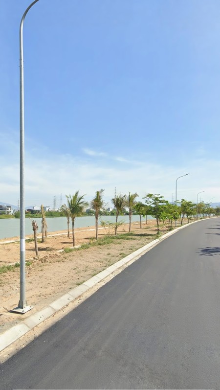 Rẻ, Đẹp, Khu Nam Hòa Xuân. Sát sông, Gần Biển, Xu hướng ưa chuộng mới.