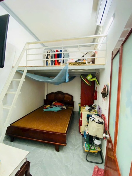 Đi đến slide 4