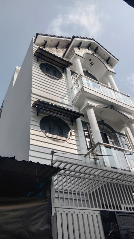Nhà đẹp 5x12m Trương Thị Hoa Q12, full nội thất